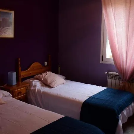 Guest house Hoces Del Duraton *